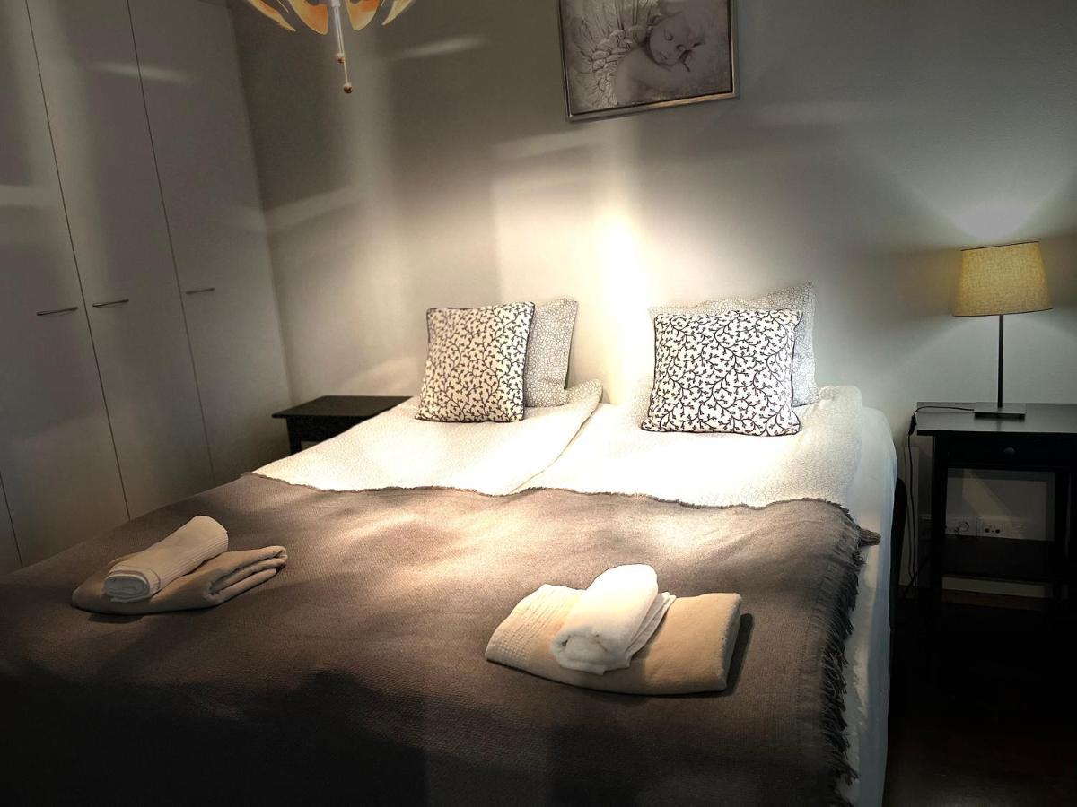 Galaxy Apartments Airport 万塔 外观 照片